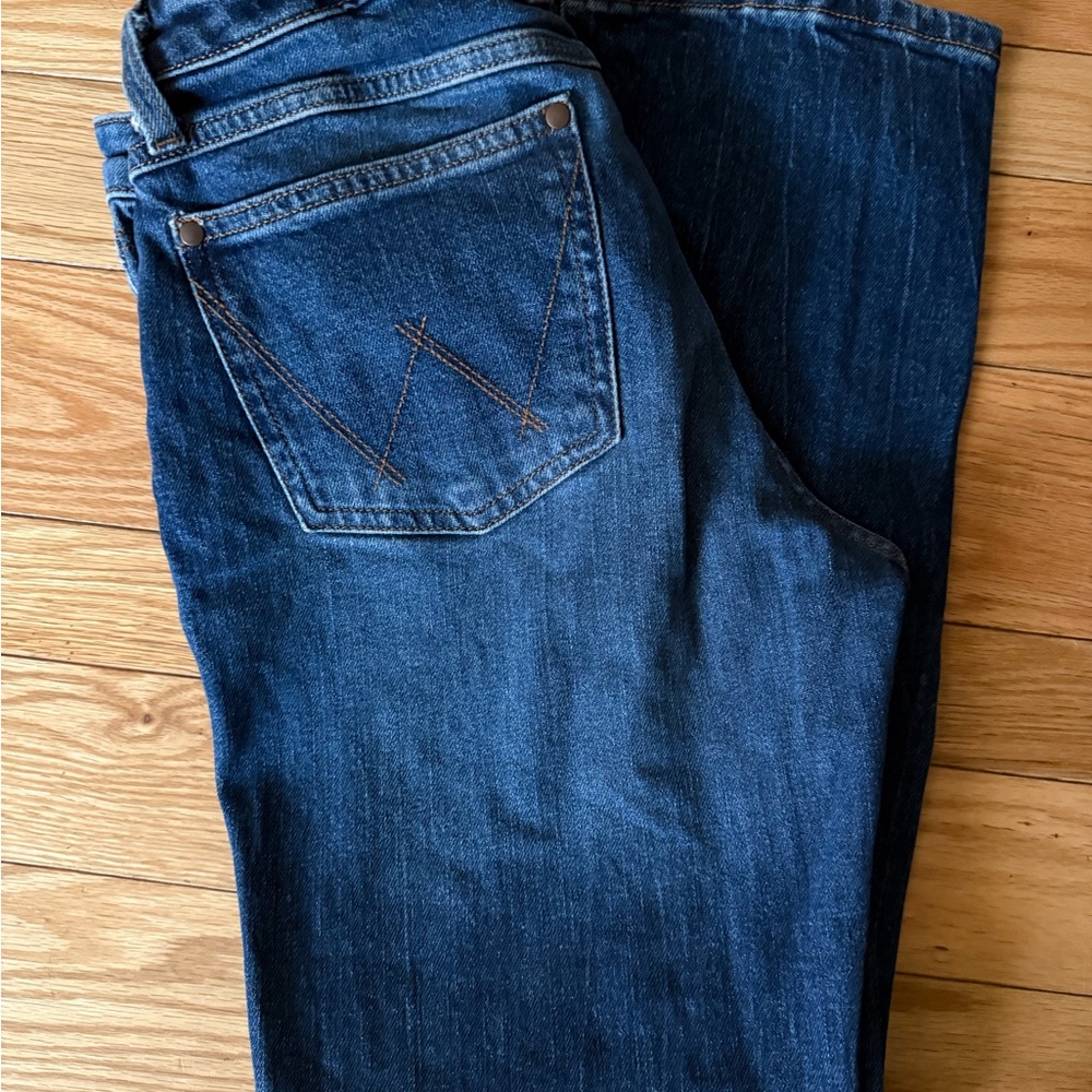 Women’s wrangler retro jeans size 28